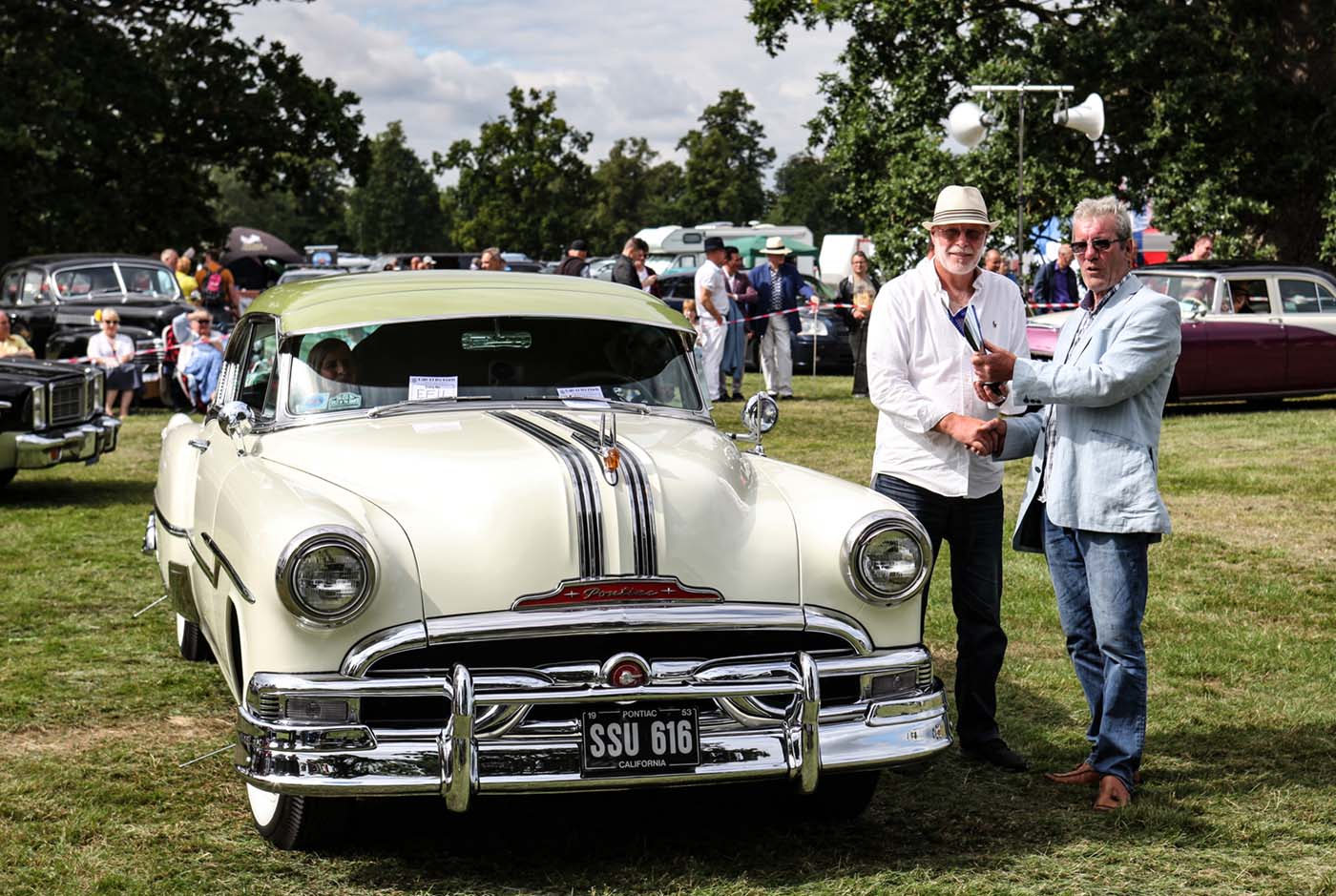 Best Harley Earl Class (1950-54) – 1953 Pontiac California